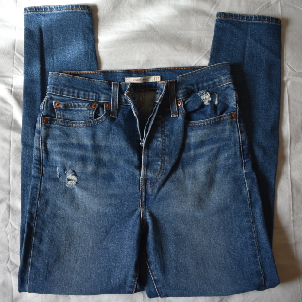 Levi wedgie high rise jeans